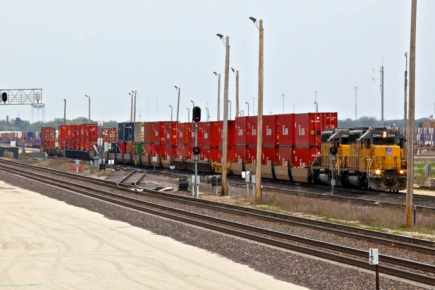 Commercial roofing for logistics and 3PL operators in Rockford, IL